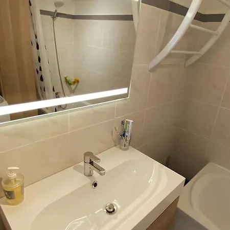 Lumineux 80m2 Carmes Avec Garage Appartement *